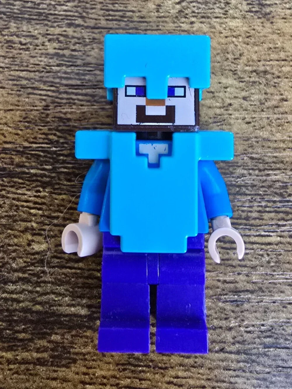 LEGO Minecraft Minifigure Steve (Genuine)